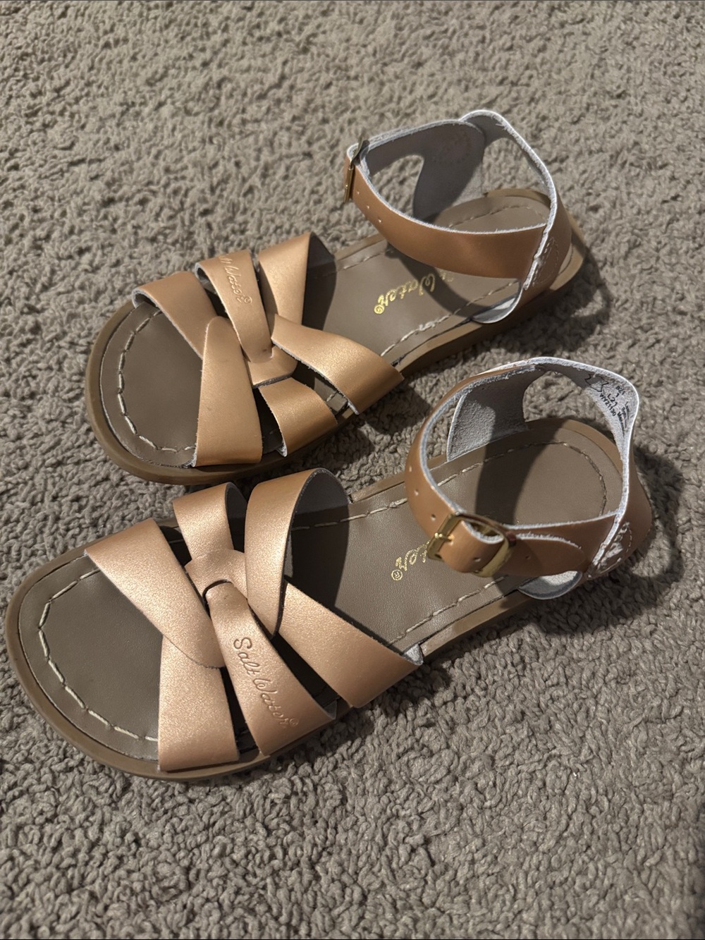 Girls Gold Saltwater Sandals